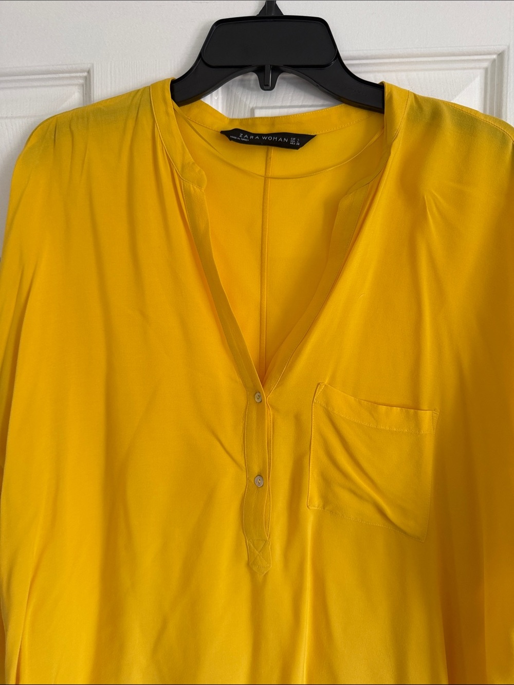 Zara Yellow V-Neck Button Popover Blouse